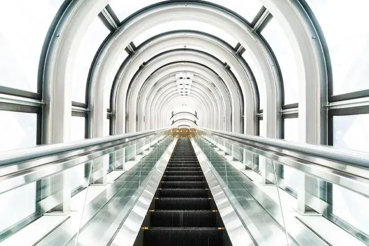 escalator