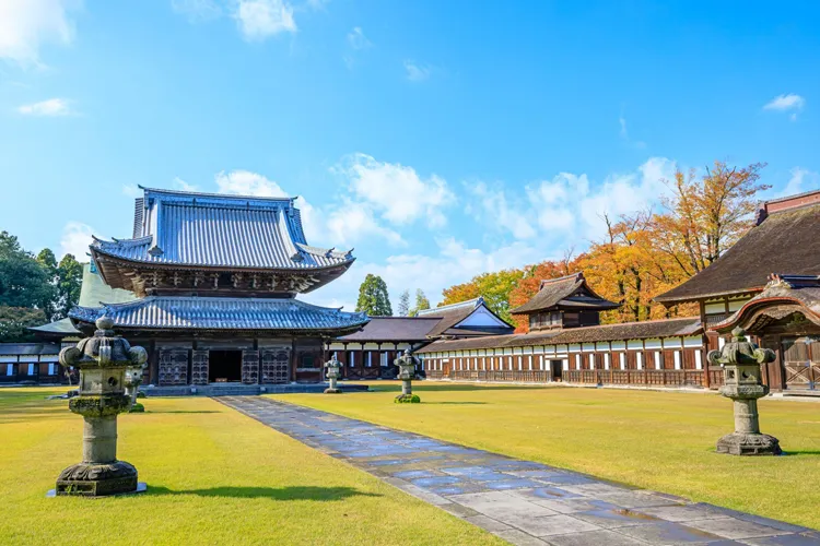 ZUIRYUJI temple