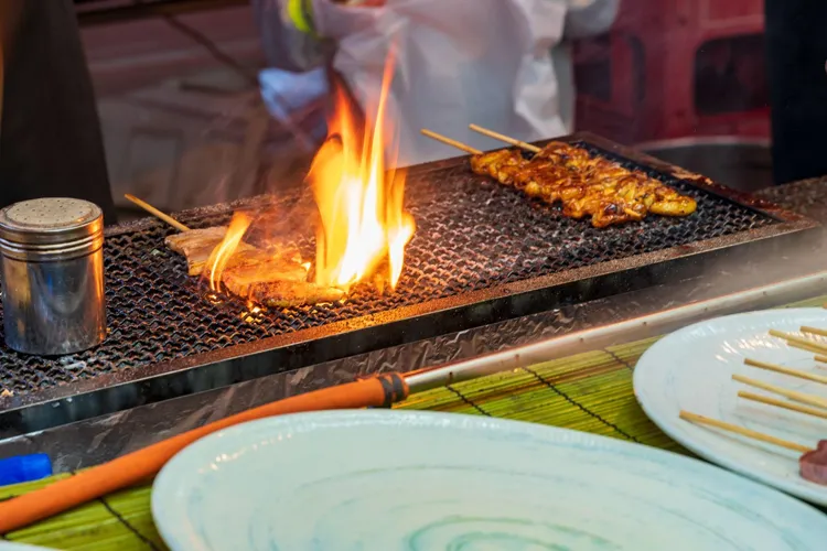 Food Stalls (Yatai)