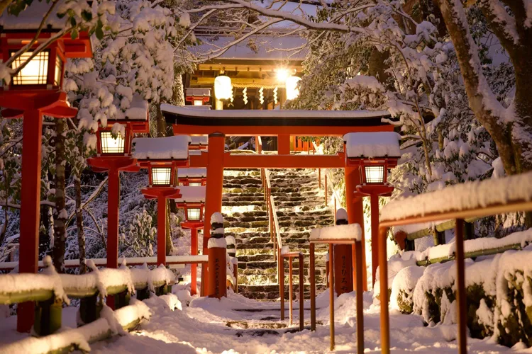 Torii covered in snow at the Kifune Shirine